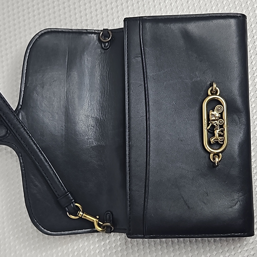 COACH WOMENS JADE  WRISTLET - Picture 7 of 9